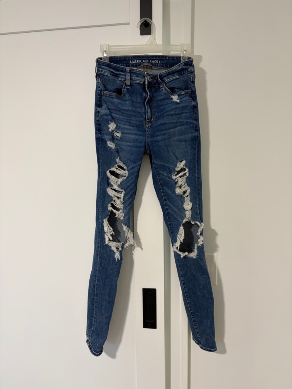 American Eagle Outfitters Blue Distressed Skinny Jeans